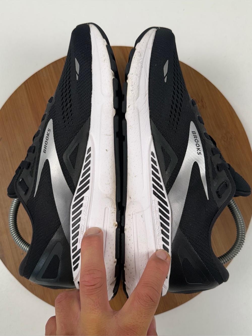 Brooks Adrenaline GTS Black and White Men's Running Shoes - Picture 7 of 10